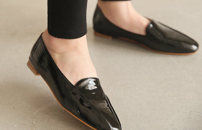 ナローステッチローローファー