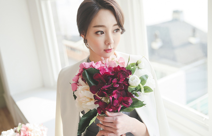 モダンスクエアボタンスリットジャケット