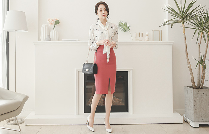 オビハイウエストディープスリットスカート