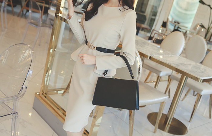 女性サイドフェプラムドレス（Navy Only）