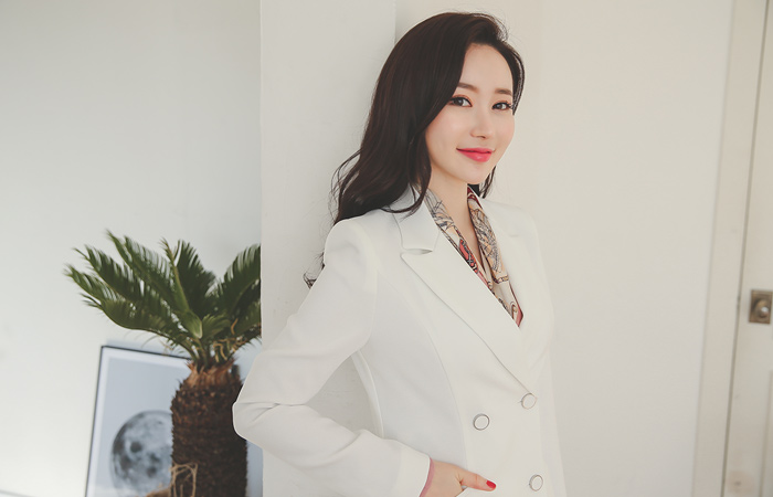 サイドプリッツダブルボタンジャケット