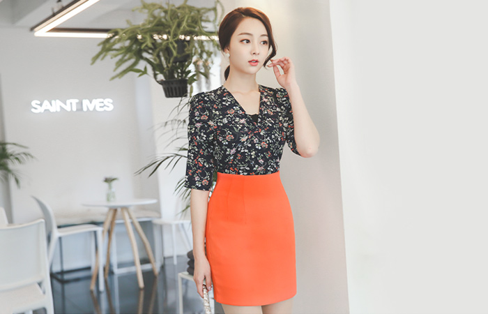 アシッドダーツスリムスカート