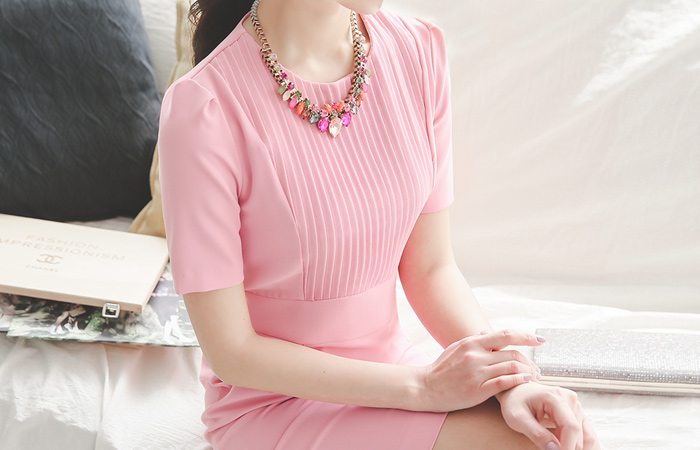 シンプルピンタックプリーツワンピース