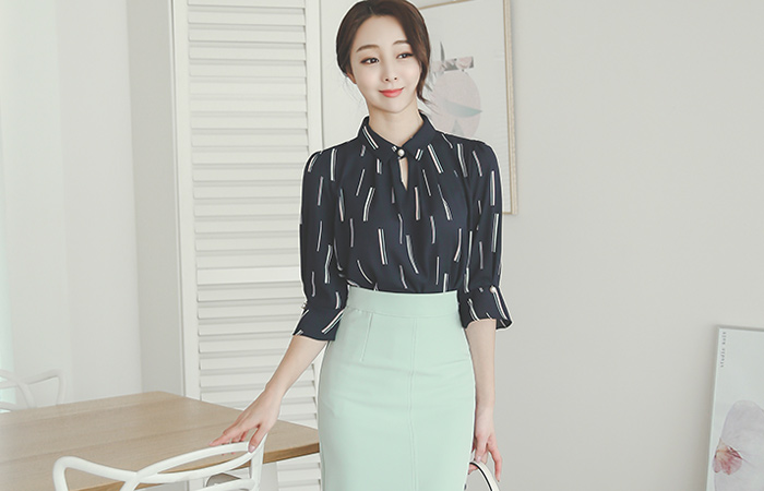 パステルスティック真珠ひらきブラウス