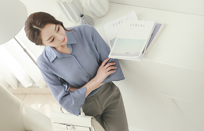 ベルスリーブ夜シャツブラウス