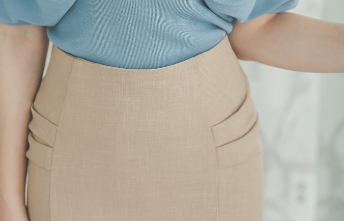 サイドシャーリングスリットリネンスカート