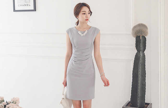 エレガンスリンクルドレープワンピース