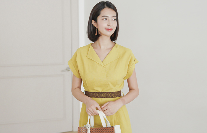 ウィービングベルトオープンカラーリネンドレス