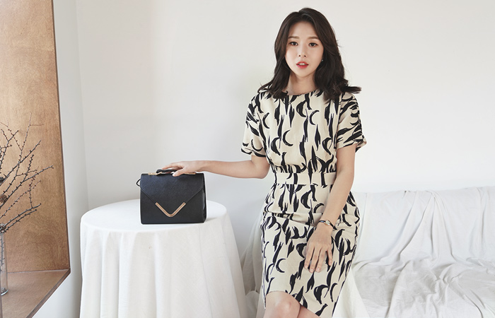 クレセントタッチリネンドレス