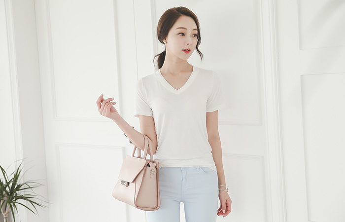 ベーシックダブルブイネック半そでティー