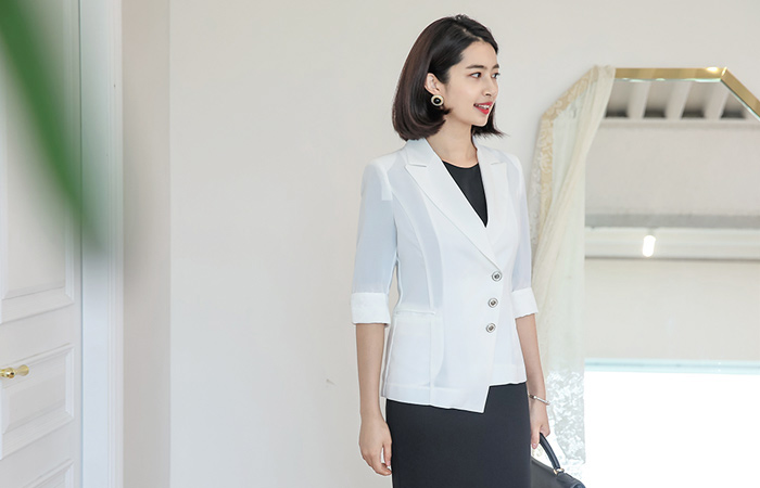 トリプルボタンアンバランスジャケット（summer）