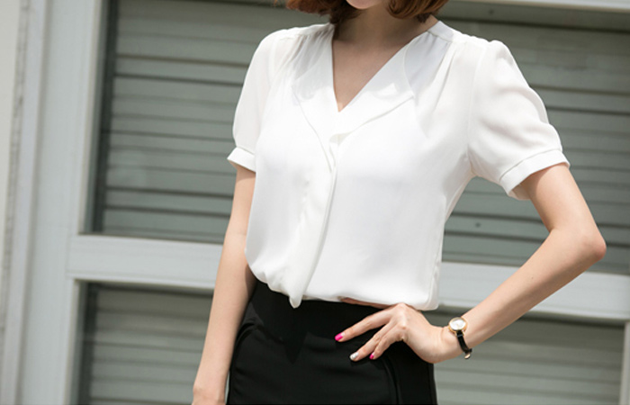 ベロニナチュラルブラウス