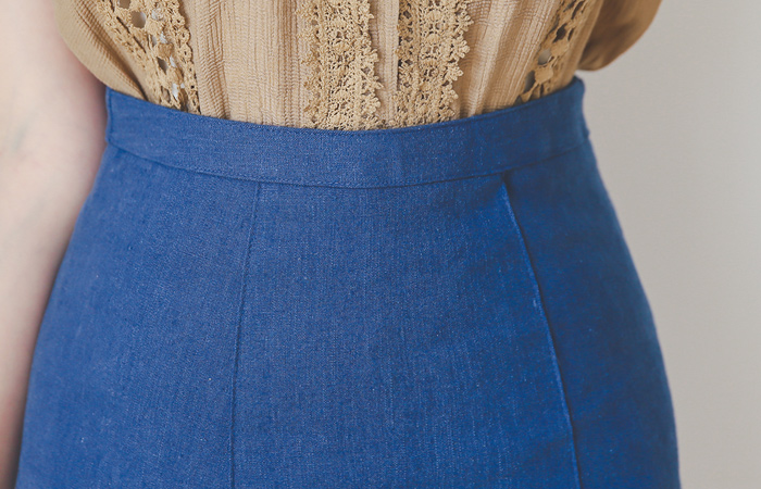 カラーリネンとアドスカート