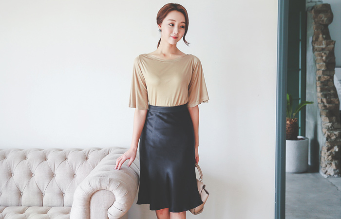 シャイニーミディロングスカート