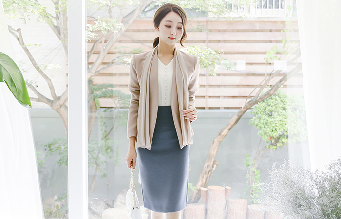 ティファニーシーポンスカーフカラー無しジャケット