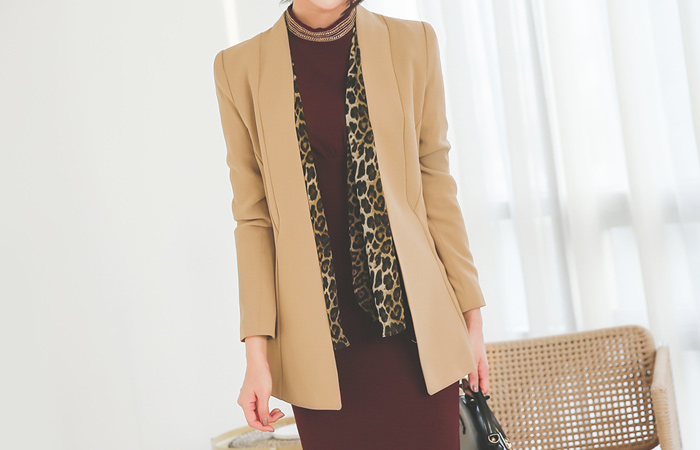 カラー無しラインレオパードスカーフジャケット
