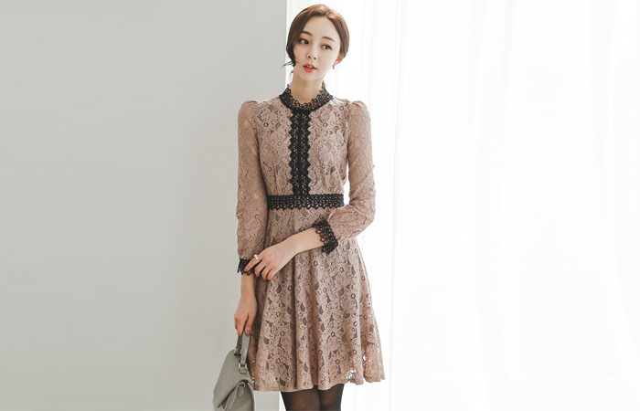 ロマンチックステファニーレイスドレス（Coral Pink）