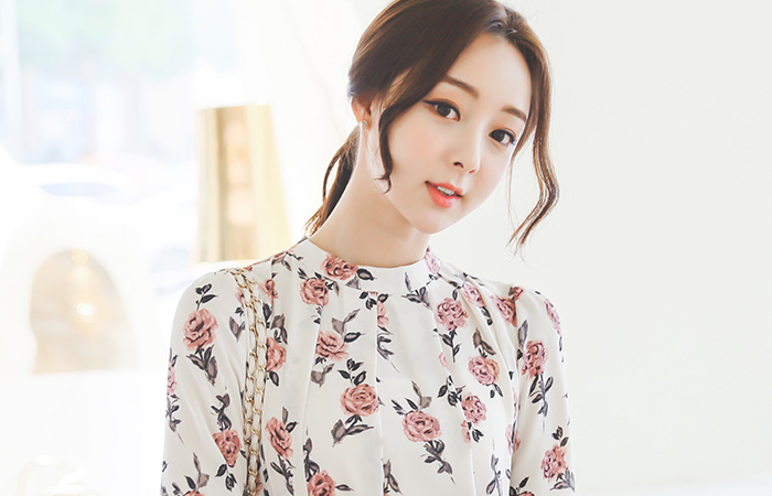 ローズクォーツポールデッドブラウス