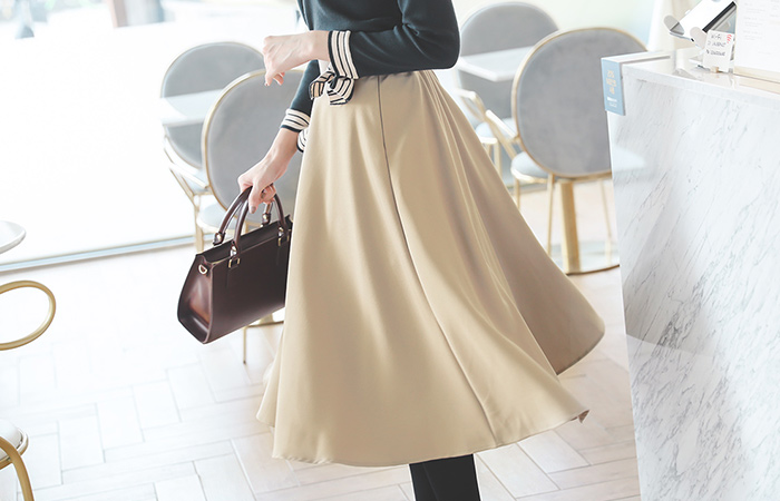 スカレットバックバンドフレアロングスカート