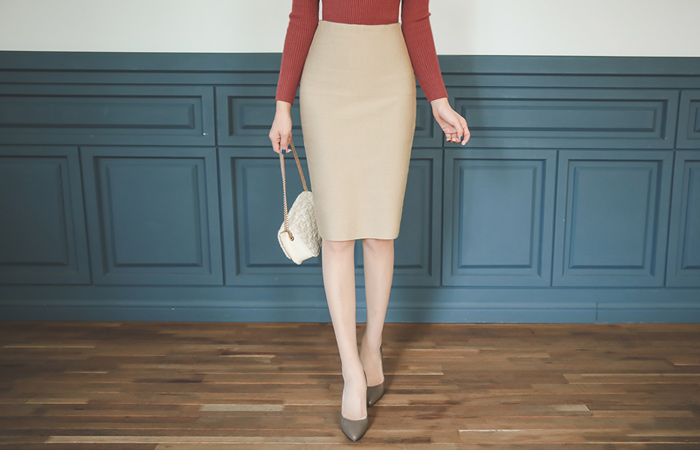 チョンチョン切開Hニットスカート（Black Only）