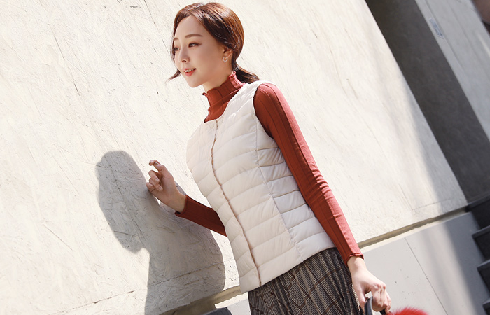 キルティングレイヤードダックダウン軽量パディングベスト