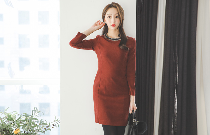 ゴールドチェーンネックコーデュロイテクスチャドレス