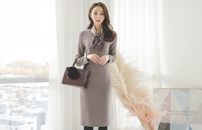 モダンベーシックラウンドドレス