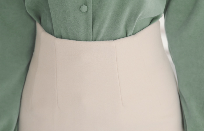 シンプルベーシック毛織ミディスカート