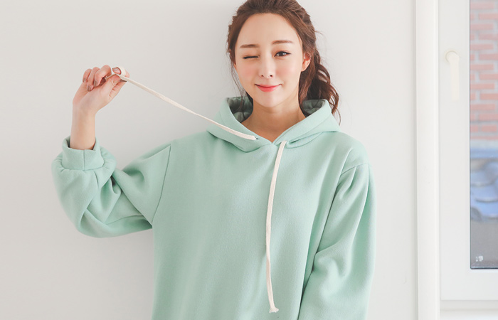 ルーズフィットパフフード起毛ロングワンピース