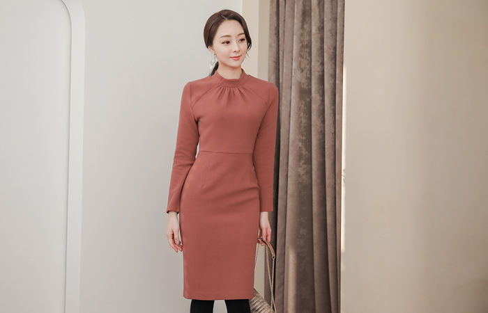 ヨークシャーリングハーフネックスリム起毛ドレス