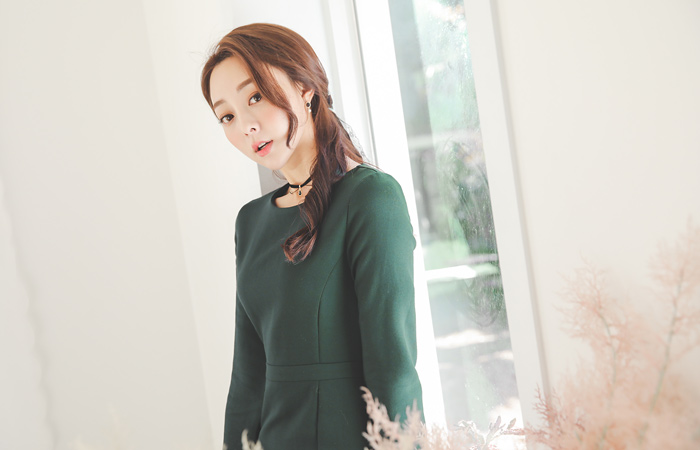 レディとアドバイスフレアドレス