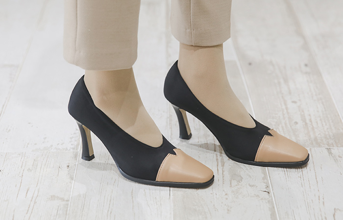 [モデル着用35차]はいしょく ライン フォーマル ショットブーツ ヒール