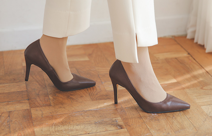 [モデル着用35次]アーバンシックスティレットヒール