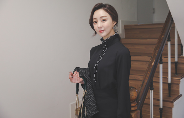 プリーツ フリル ハイネック ブラウス