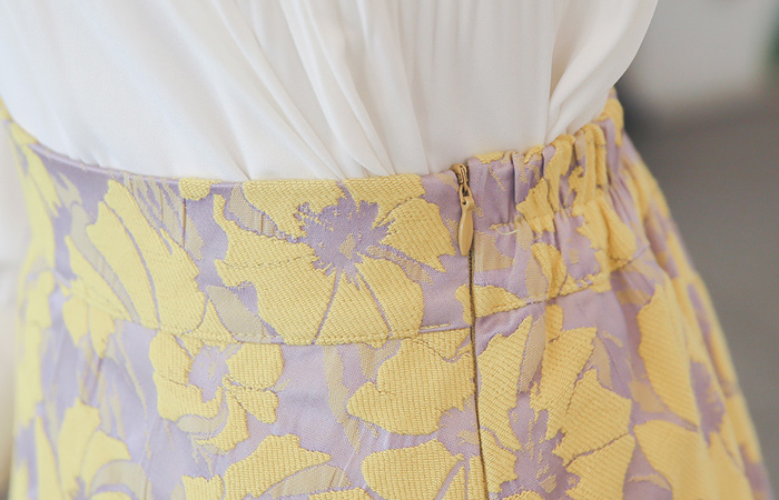 春季 フラワー 後面バンド フレア スカート