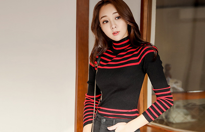 ツートーンストライプ半極性ニットティー