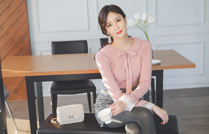 ラブリー小売レースフリルニットティー