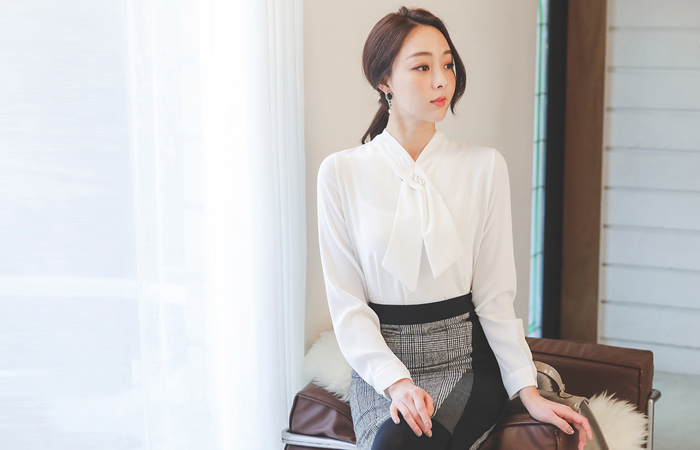 オブジェ 真珠 スカーフ ブラウス(spring)