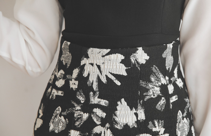 ジャカードブラシタッチたんせいスカート