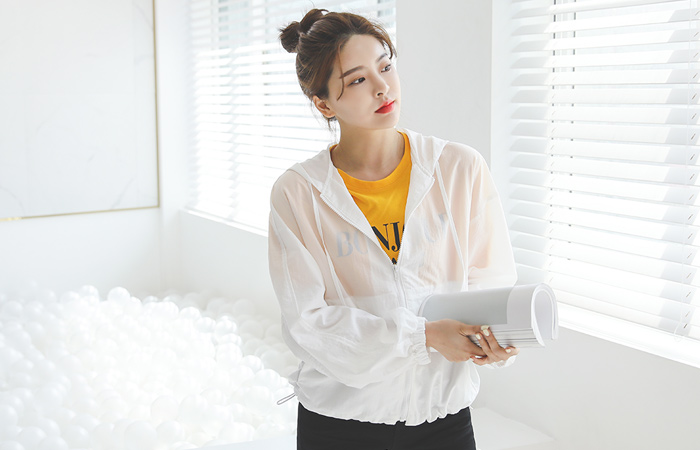 ウインド フード　 ストリング ジップアップパーカ