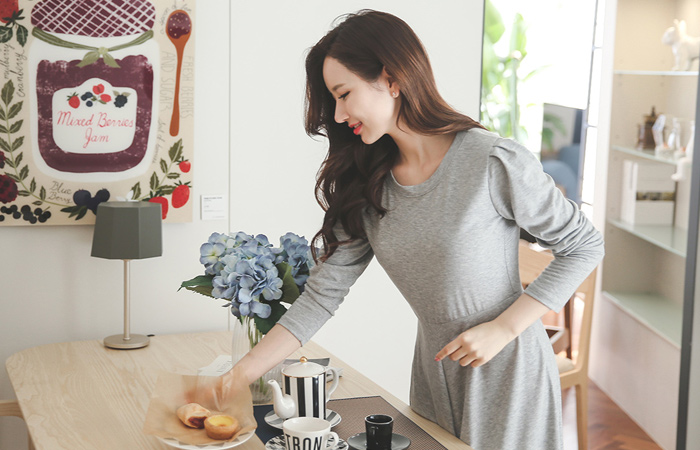 イージーシャーリングショルダーロングワンピース