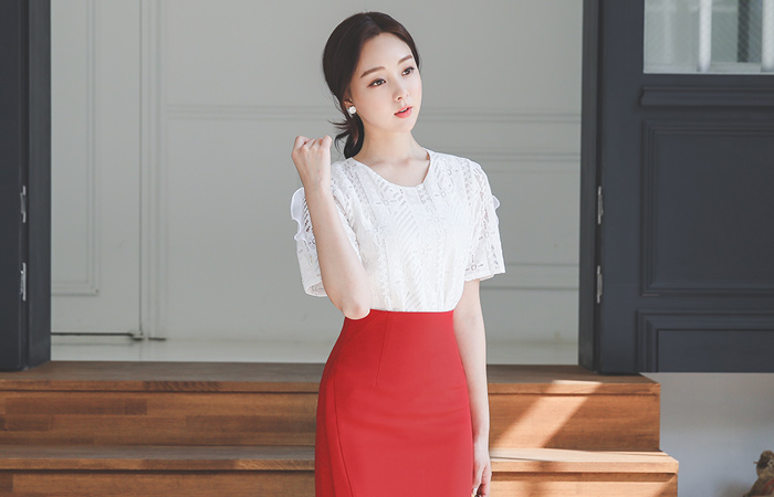 ラウンドネック 小売ラッフル 真珠 レイス ブラウス