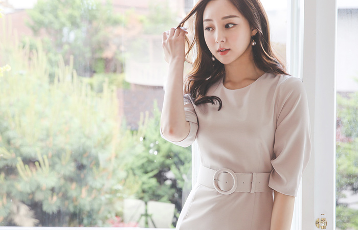 百合 袖シャーリング Oリング ベルティード ワンピース