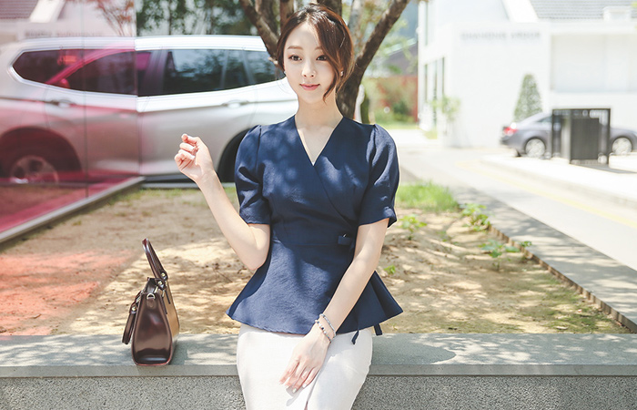 パフ袖 輪ベルト ラップブラウス&ジャケット