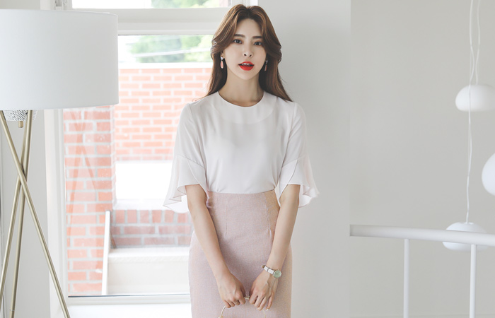 ラッフル ワイド袖 ラウンド カラー ブラウス