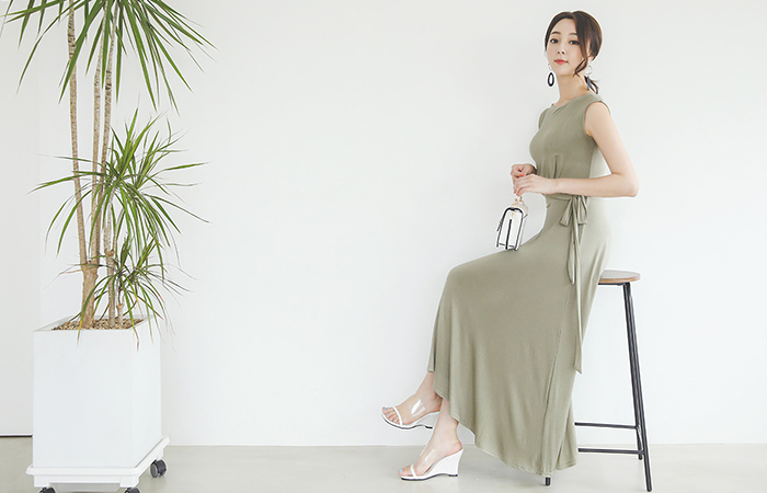 シルキー 弾力 グラム ツイスト ロングワンピース