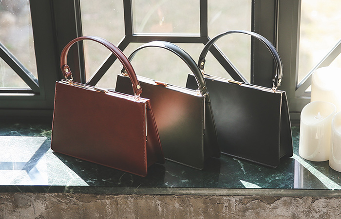 [モデル着用36次]モダン Gold スクエア トートバッグ