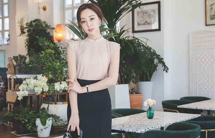 フレンチ スリーブ ハーフネック ブラウス Ⅱ