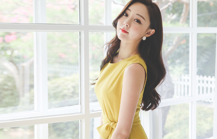 ベルティード リボン アンバランス ロング 袖なし ワンピース