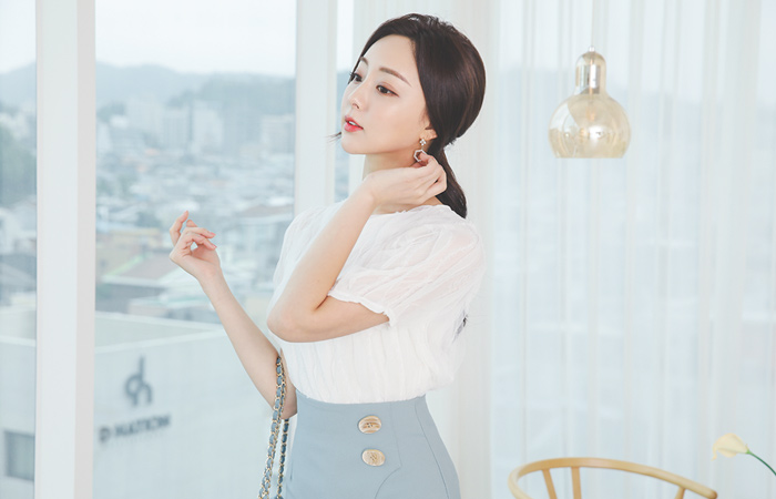 ウエーブ シフォン カッティング ラウンド ブラウス